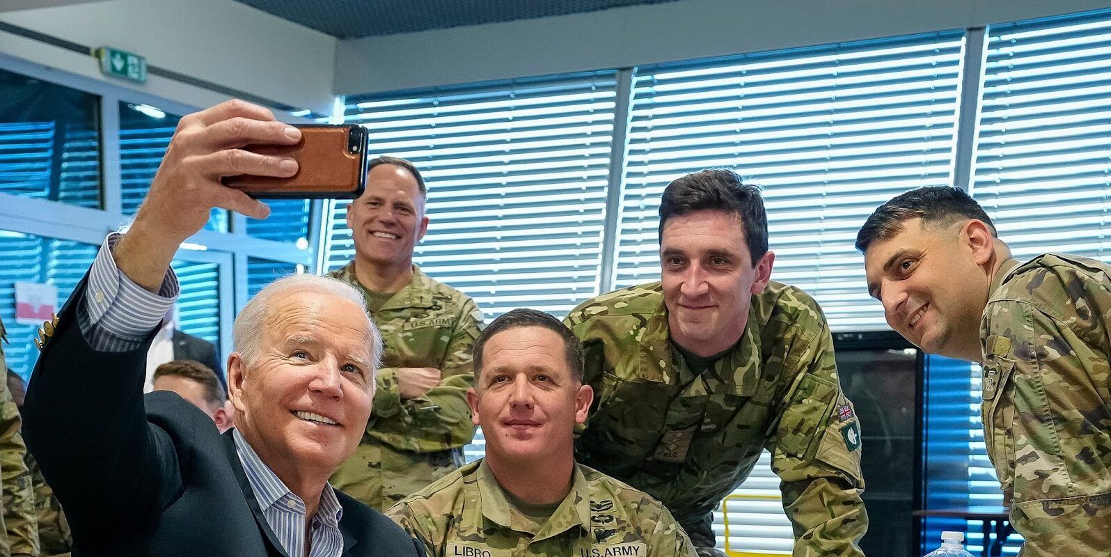 Biden in Polonia. Mosca: «Obiettivo Donbass», ma Kiev: non cederemo