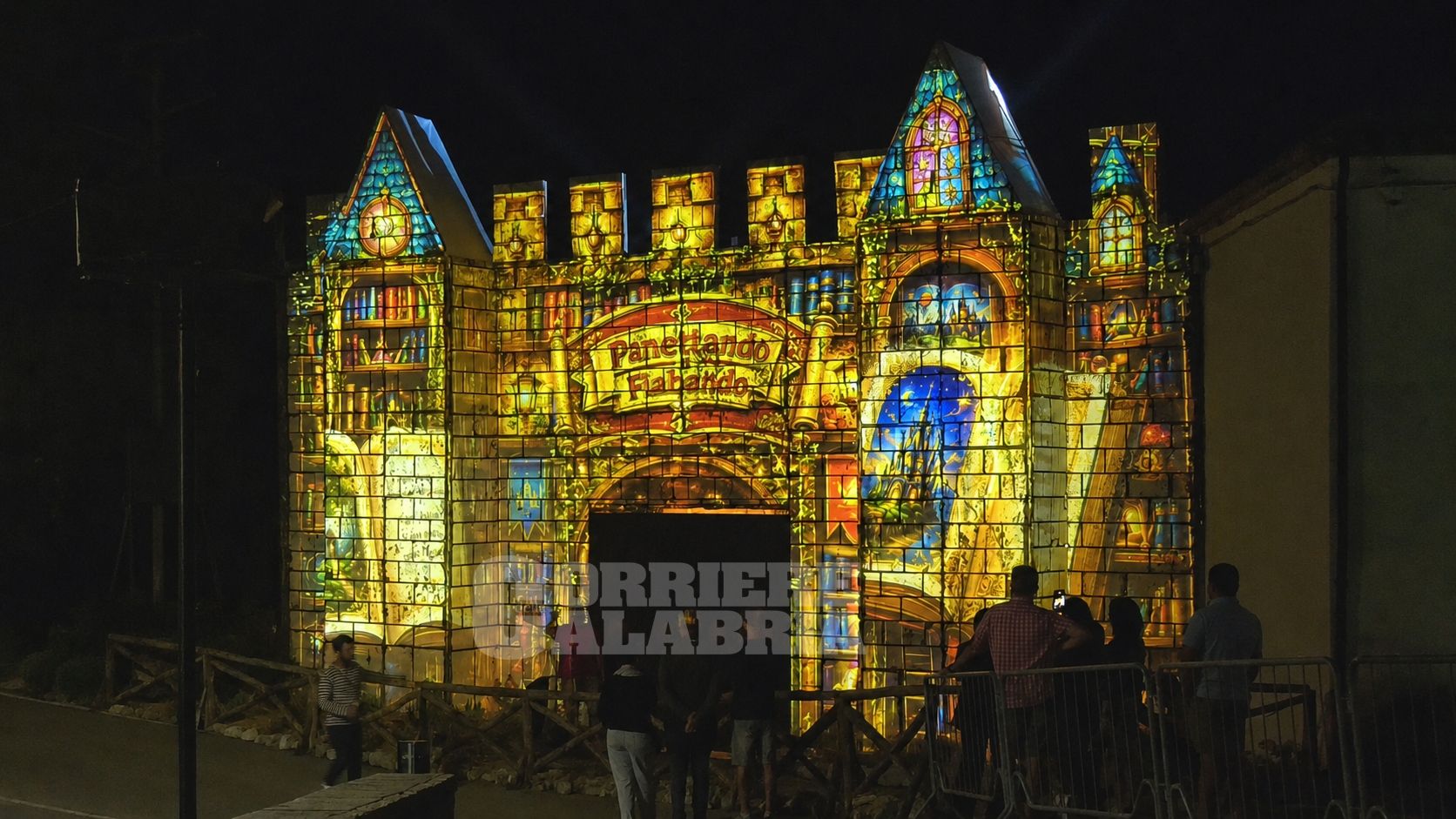 La magia di Pinocchio a Panettieri: il piccolo borgo si trasforma in fiaba – FOTO E VIDEO