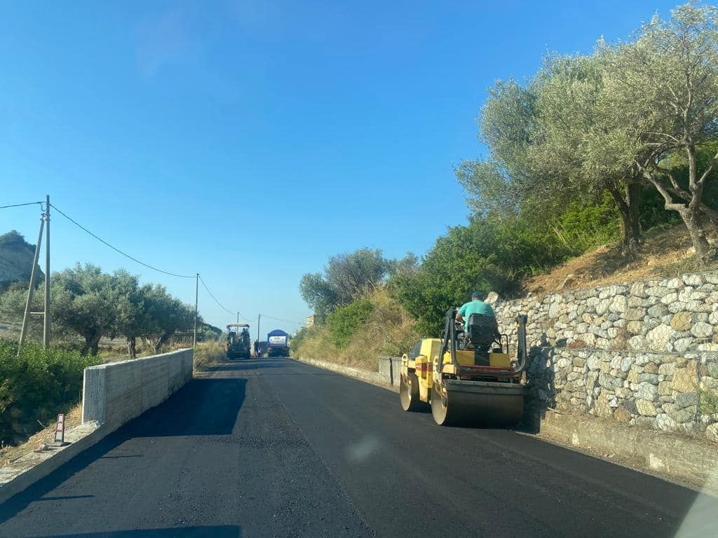 Dopo sette anni riapre la strada tra Benestare e San Nicola di Ardore