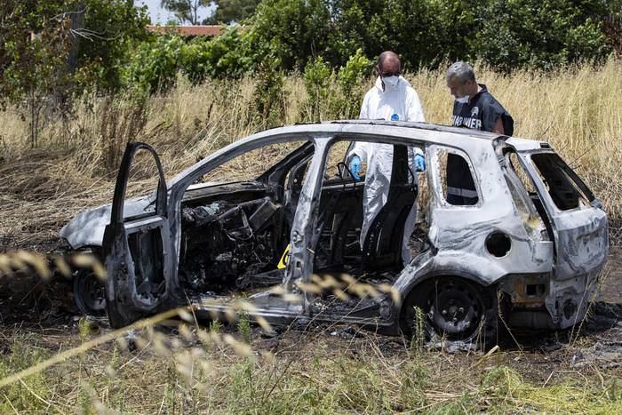 Giallo a Torvaianica, forse è di un calabrese uno dei due corpi carbonizzati