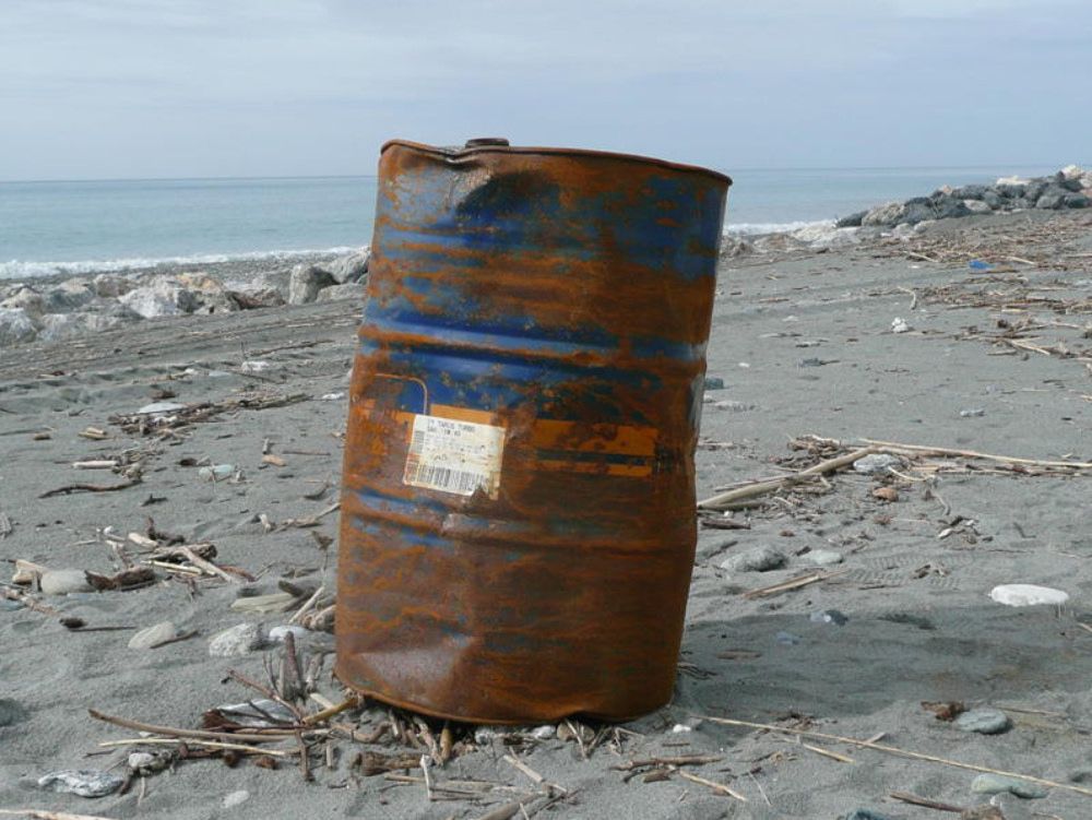 Rinvenuto un fusto sospetto ad Amantea