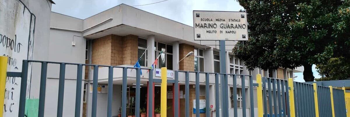 Prof ucciso a coltellate nel Napoletano. Il corpo trovato a scuola