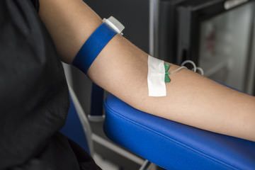 Paziente oncologica attende terapia per ore, ma il farmaco è finito