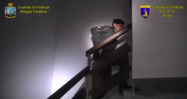 'Ndrangheta e narcotraffico, estradato il referente dei Bellocco nei Balcani