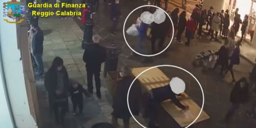 Inchiesta sui vigili urbani a Reggio, annullati gli arresti di due agenti