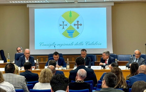 Turismo delle radici, Federalberghi punta sugli 8 milioni di calabresi nel mondo