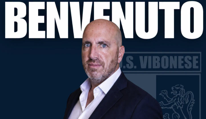 Vibonese, ufficiale l’arrivo di Salvatore Marra: è il nuovo allenatore rossoblù