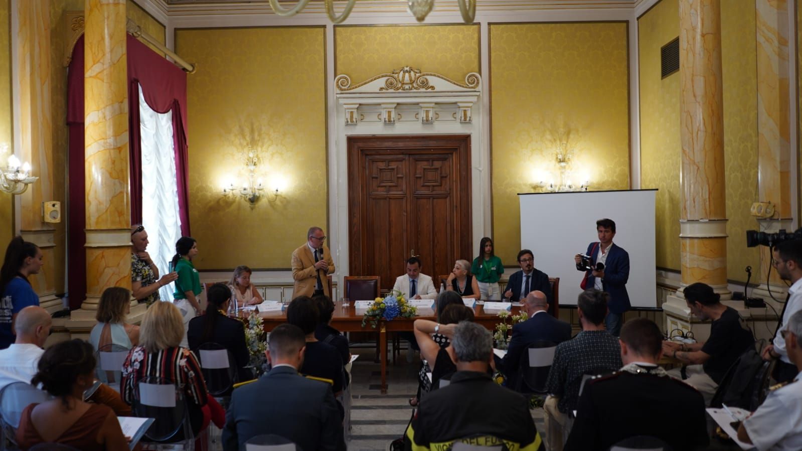 “I walk the line” traccia la linea al mondo giovanile metropolitano: a Reggio la presentazione del progetto