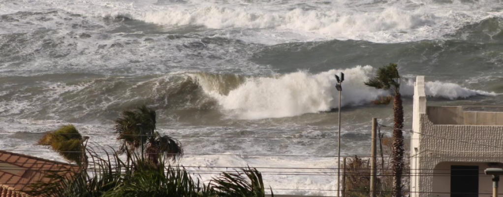 Meteo, maltempo in arrivo: venti e mareggiate al Sud