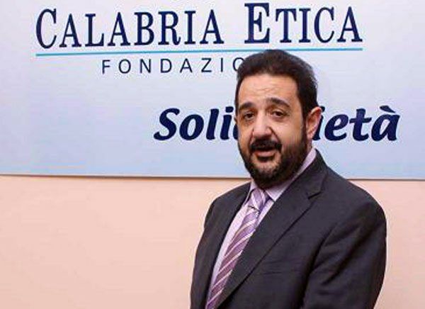 Calabria etica, in 9 rischiano il processo