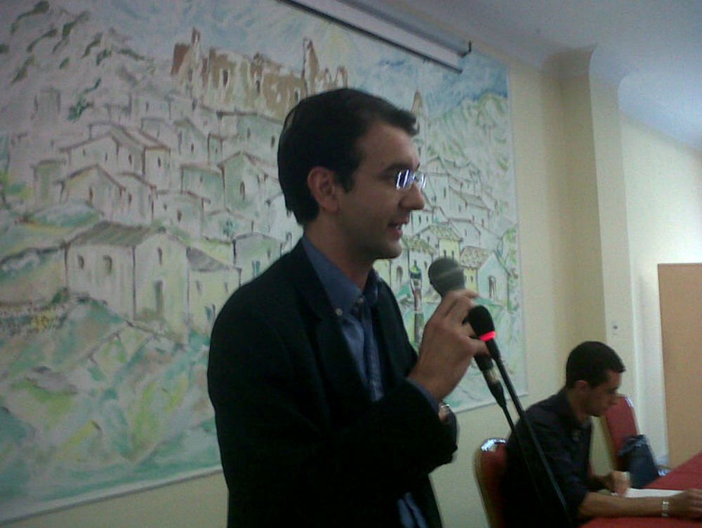 Pd, D`Attorre gela Adamo e annuncia il congresso