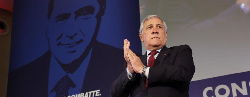 Forza Italia, incontro tra Tajani e la famiglia Berlusconi