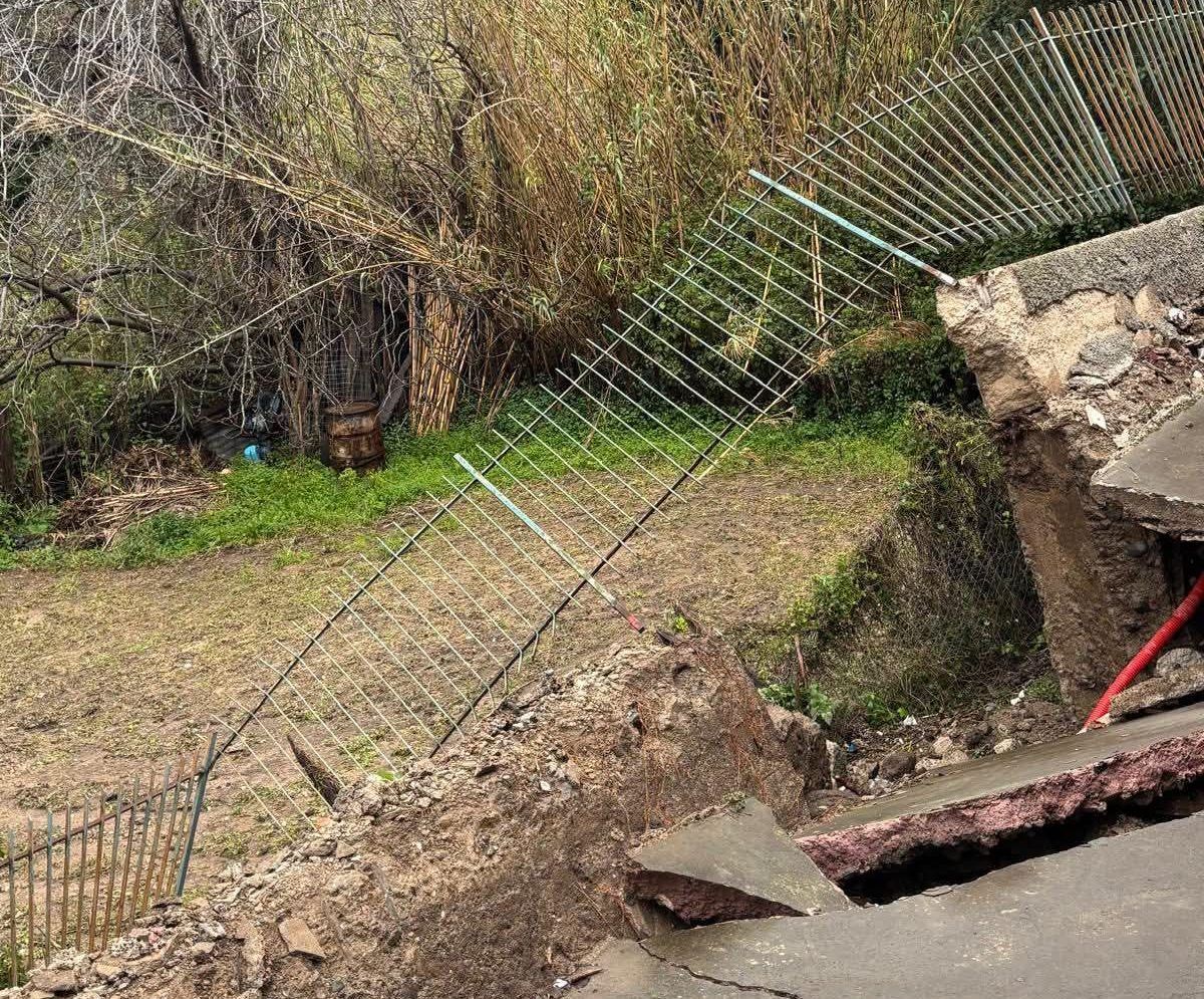 Maltempo e frane, il sindaco di Capistrano lancia l’allarme: «Il rischio di isolamento è realmente impellente»