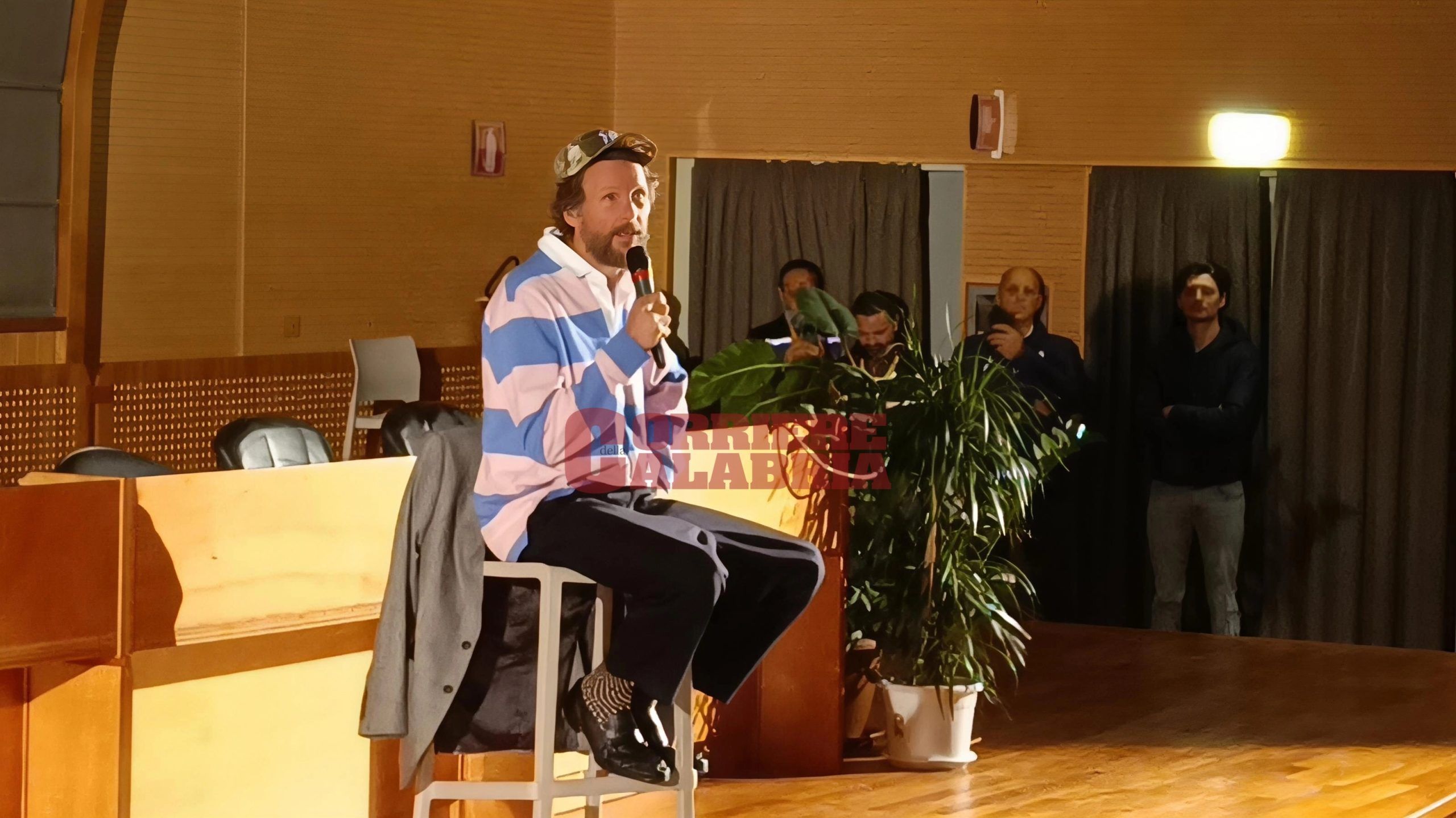 Jovanotti con gli studenti all’Università di Catanzaro: «In Calabria un potenziale enorme di felicità»