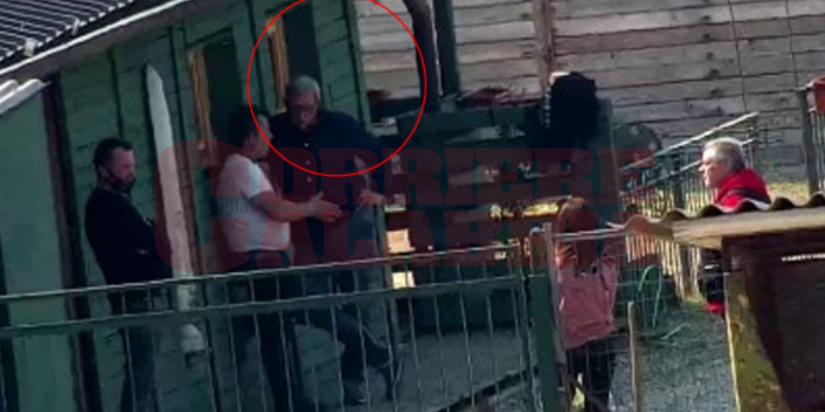 ‘Ndrangheta a Milano: il nuovo pentito svela doti, affiliazioni e rituali. E il libro segreto «nascosto da Cristello a casa della madre»