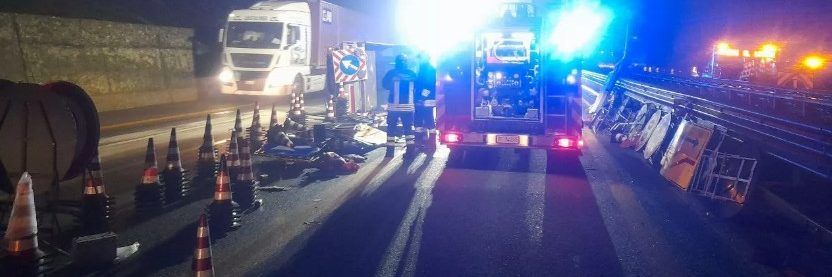 Liguria, tragica carambola in autostrada: un morto e 20 feriti