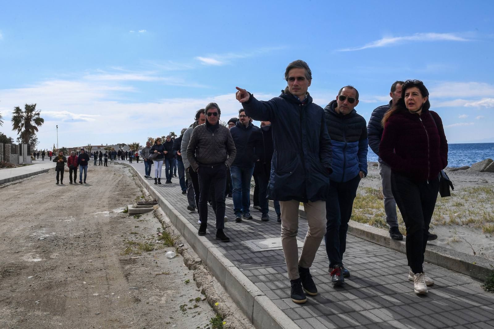 Parco Lineare Sud, Falcomatà “passeggia” a monitorare i lavori