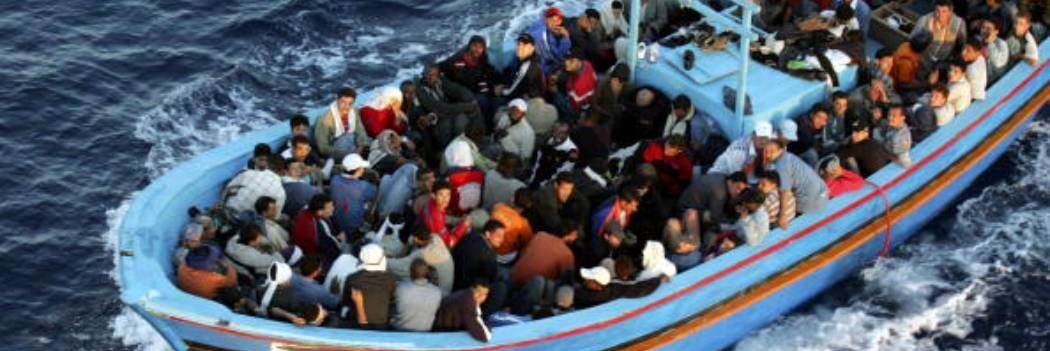 La Ocean Viking recupera 47 migranti a largo della Libia