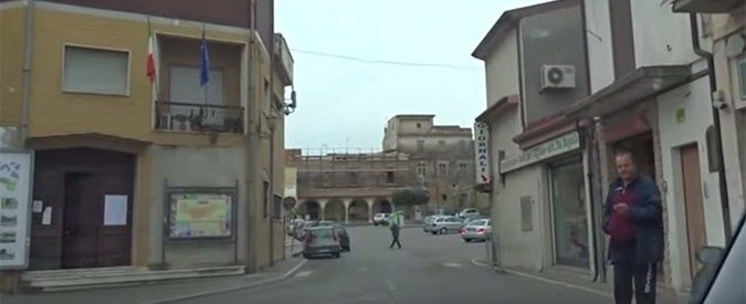 A Cutro il passo indietro del M5S