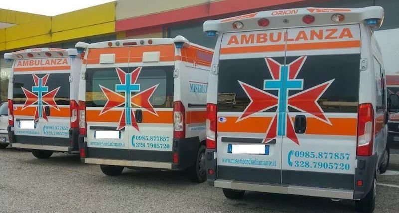 Diamante, danneggiate le ambulanze della Misericordia