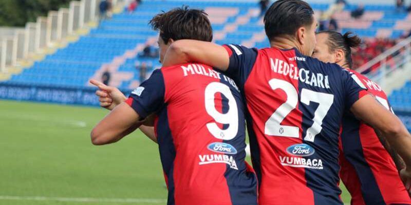 Serie B, pareggio del Crotone col Cosenza 3-3