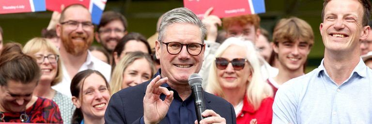 Elezioni Gran Bretagna, vincono i labouristi. Starmer sarà primo ministro