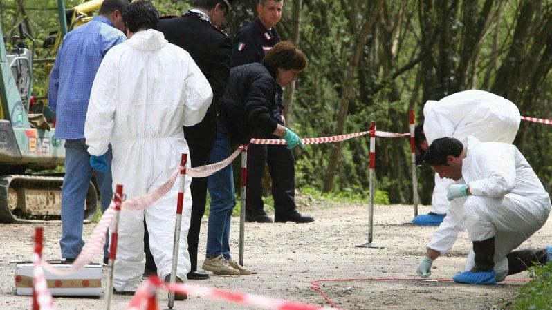 Fratelli del Catanzarese uccisi ad Arezzo nel 2006, dieci calabresi indagati – NOMI