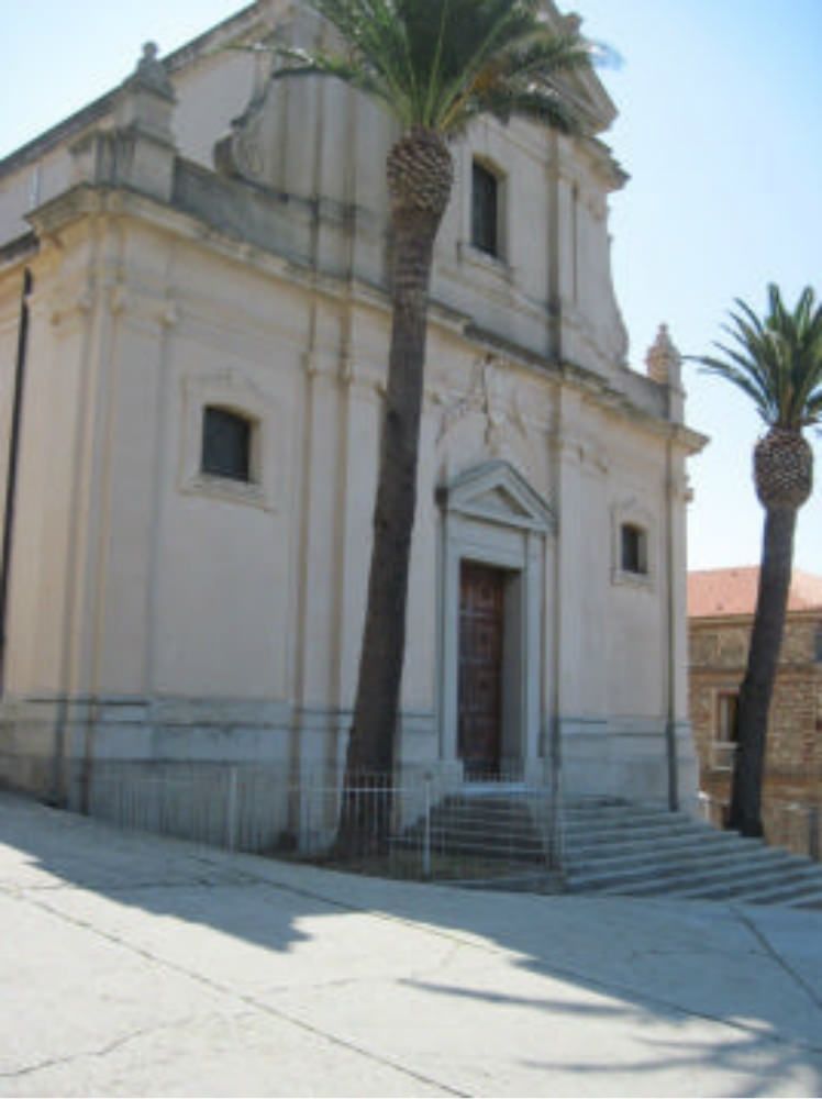 Nicotera, furto sacrilego nella cattedrale