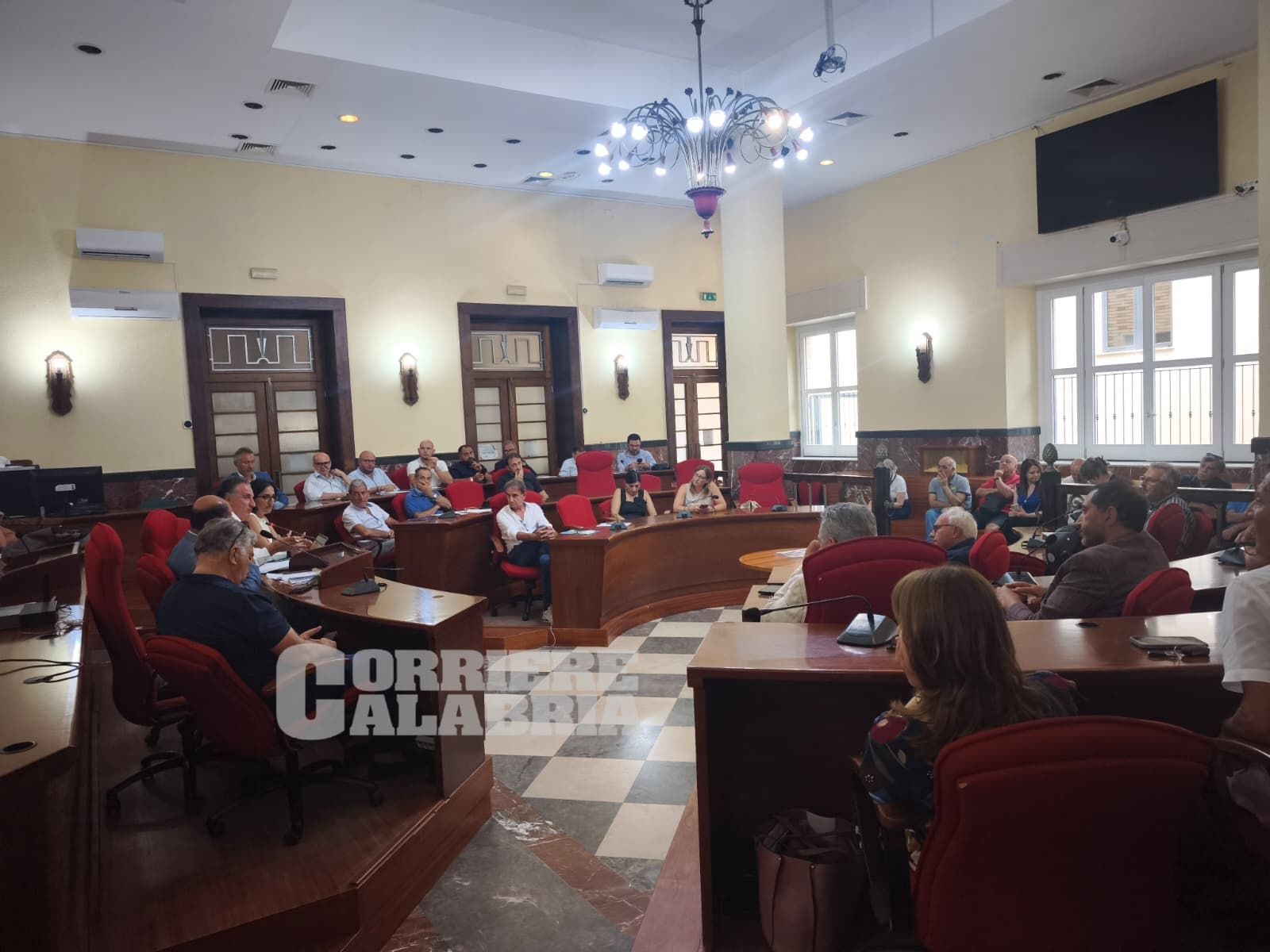 Emodinamica, la rivolta dei sindaci vibonesi contro il modello “itinerante”. «La nostra provincia è sempre penalizzata»
