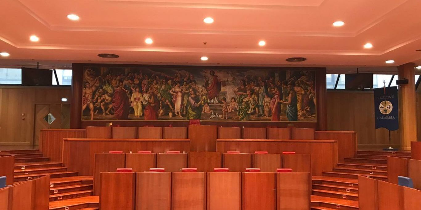 Elezioni regionali, i capigruppo di maggioranza: «Si voti l’11 aprile»