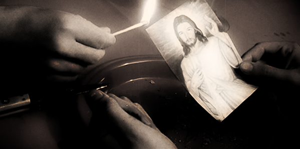 Riti di affiliazione e sete di sangue, la rabbia dei clan crotonesi