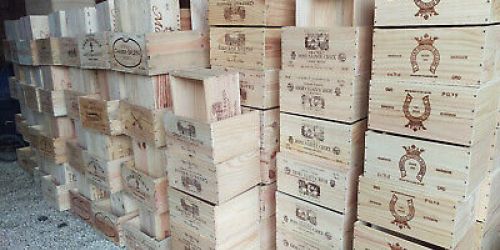 'Ndrangheta, il clan Facchineri imponeva l'acquisto di champagne ai negozi in lockdown