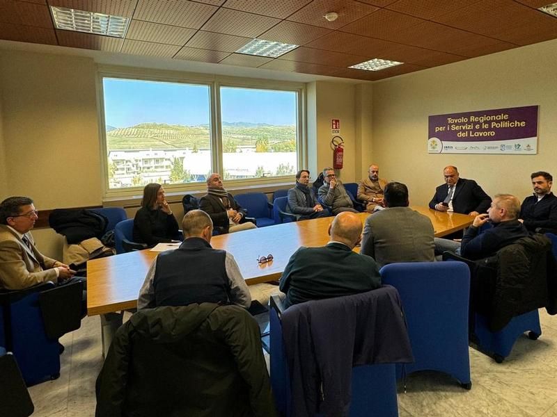 Abramo Customer Care, dalla Regione massimo impegno per risolvere la vertenza