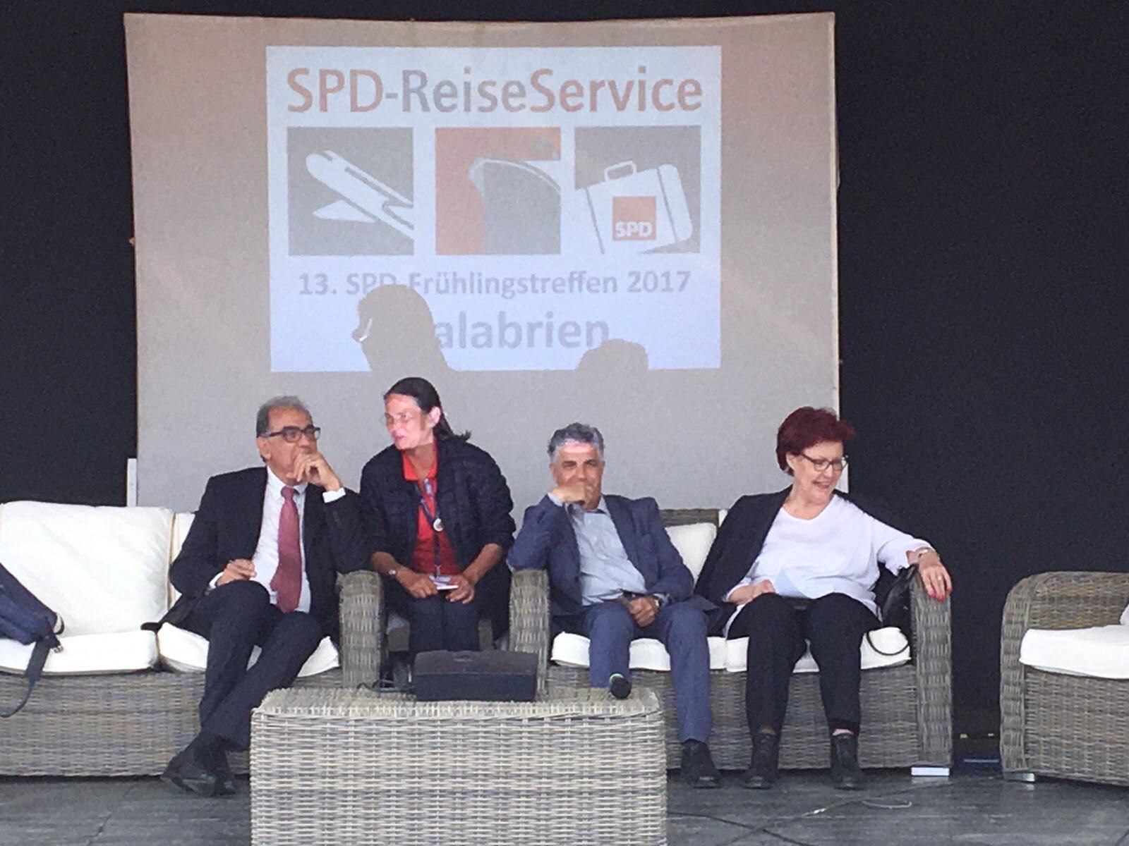 Viscomi il "socialdemocratico": «Un progetto Erasmus per i politici»