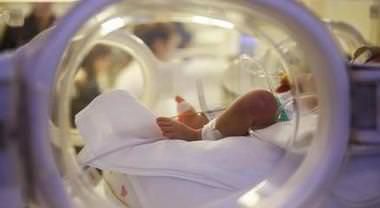 Coronavirus in un neonato a Parma dal 26 febbraio. Lo studio firmato da un medico di Cosenza