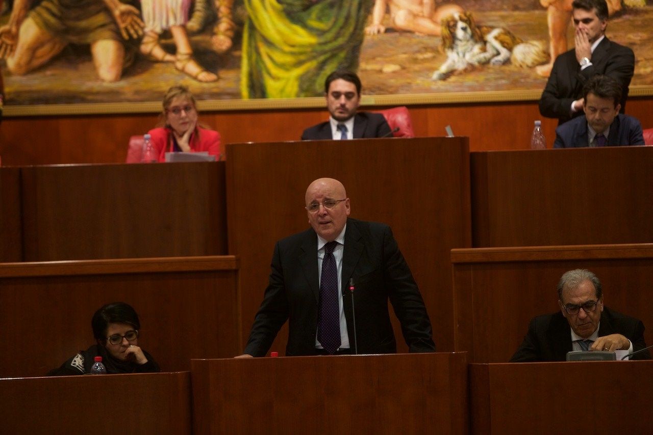 Consiglio, approvati Bilancio e Legge di stabilità