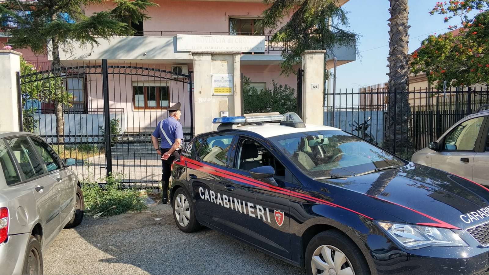 Ladri in azione negli uffici della Regione a Crotone