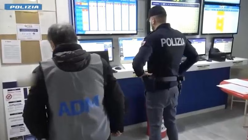 Gioco e scommesse illegali, 66 denunce e 40 sequestri. Controlli anche in Calabria – VIDEO
