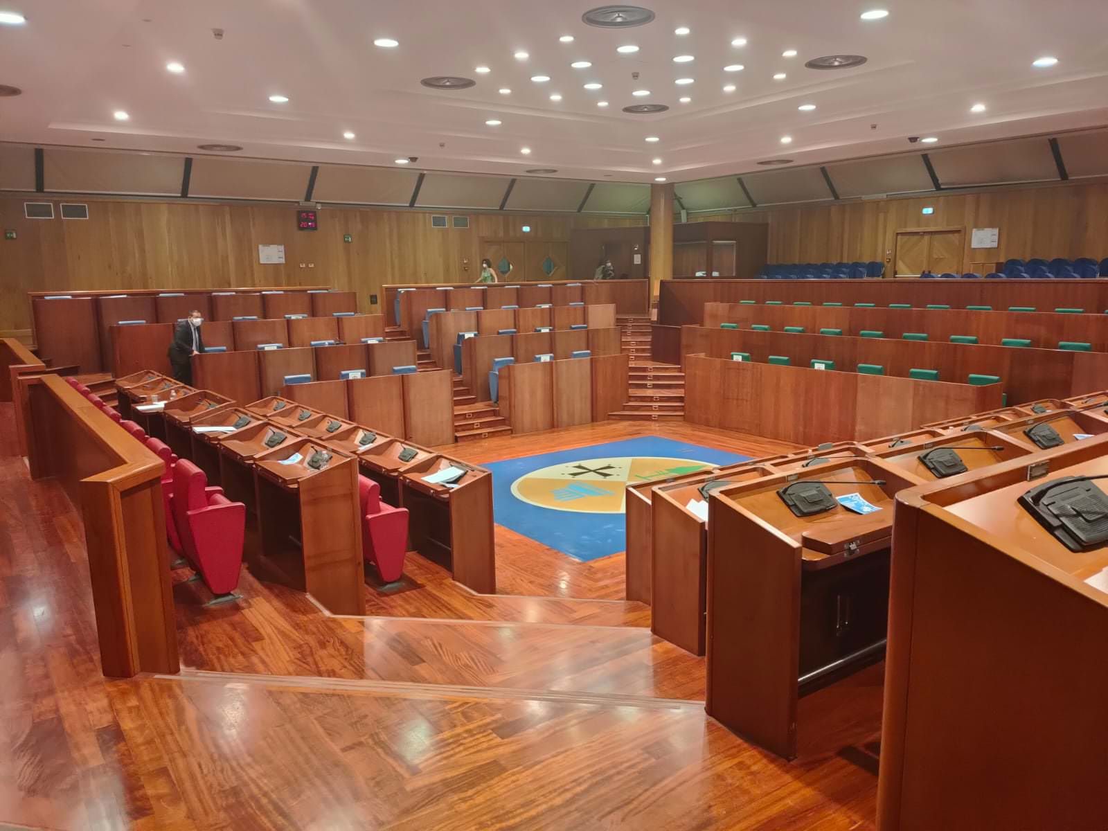 Consiglio del "congedo" a novembre: ci sarà anche la doppia preferenza di genere