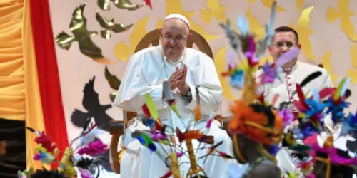 bergoglio Papua New Guinea