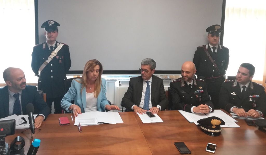 Commercianti di Cosenza sotto strozzo, chiesto processo per 14 persone