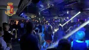 Sparatoria in discoteca nel Catanzarese, locale chiuso per 20 giorni