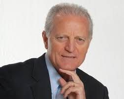 Santo, Mario e "quel qualcosa di antico"