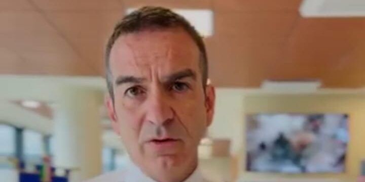 Occhiuto dopo la diffida per Sanibook: «Non è un attacco ai medici ma uno strumento per migliorare i servizi» – VIDEO