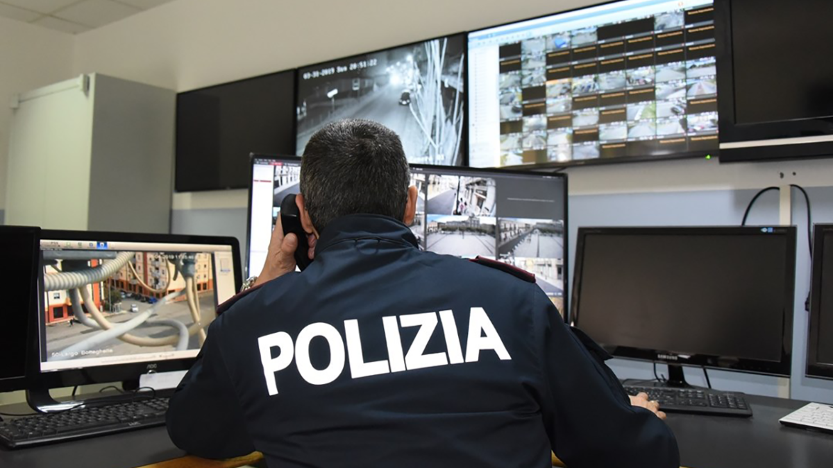 Reggio Calabria, falso in atto pubblico e reati elettorali: eseguite due misure cautelari