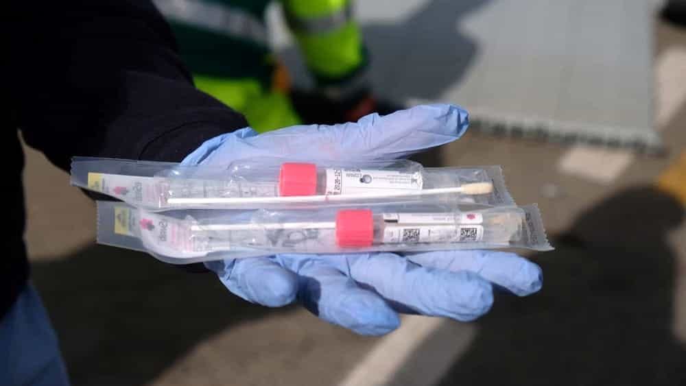 La Regione: «“Giochini” sui tamponi? È falso, denunceremo per procurato allarme»