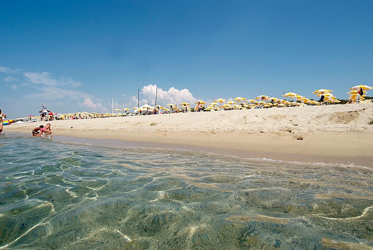 Le mani delle cosche su 40 chilometri di coste, inflitte 19 condanne – NOMI