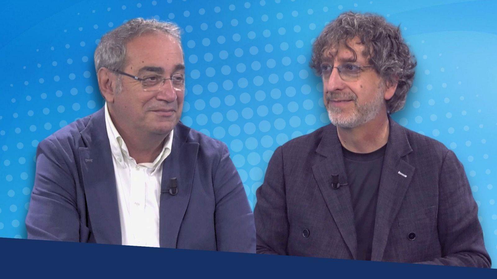 Le “parole perdute” delle radio libere. Il nuovo spettacolo di Giura e Grandinetti