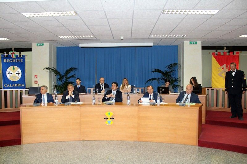 L'area dello Stretto muove i primi passi