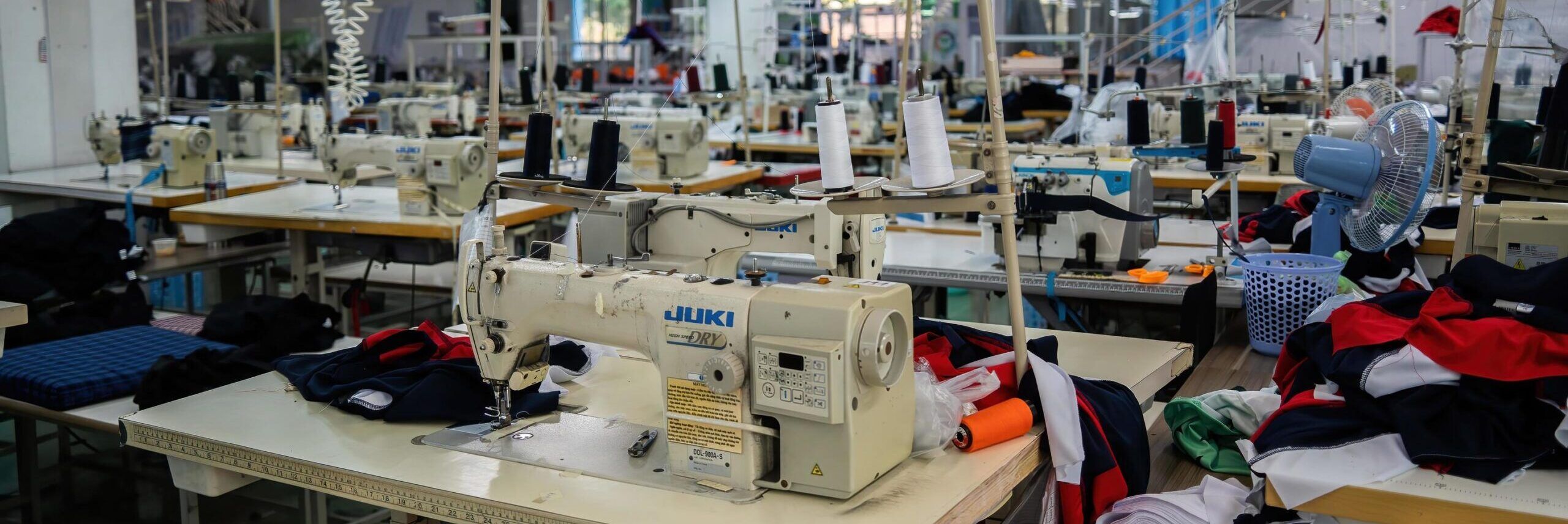 Per 17 anni come un fantasma. La storia di una ragazza cinese nel Nord Italia